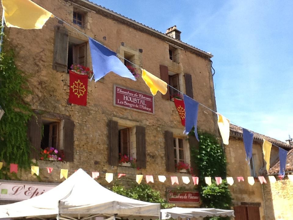 Les Songes De L'Abbaye Bed & Breakfast Cadouin Exterior photo